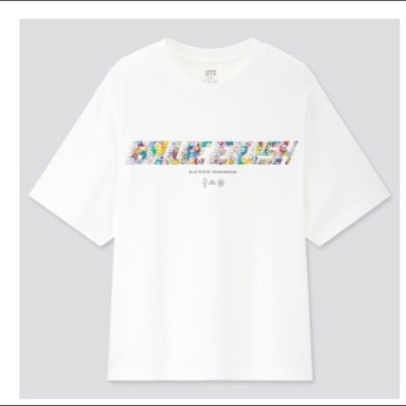 Uniqlo Tops - Billie Eilish X Murakami women’s shirt